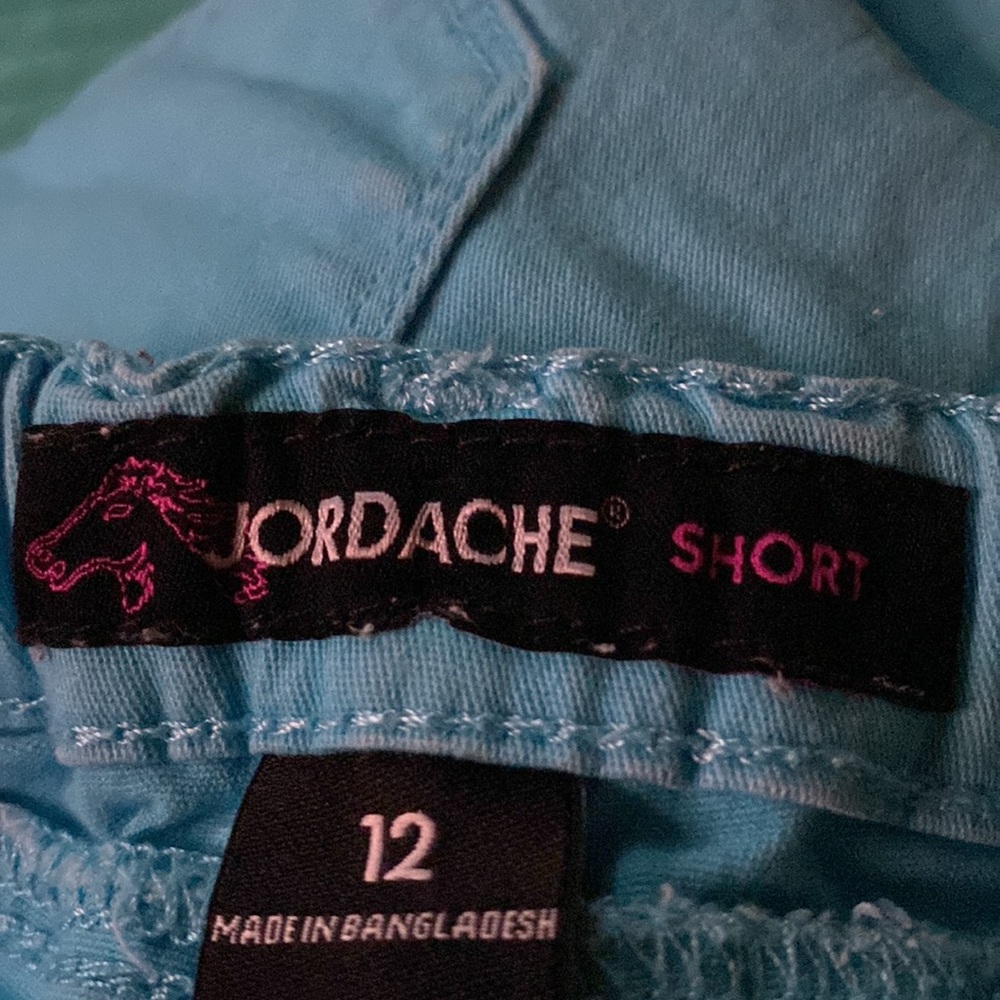 Jordache Short - Picture 6 of 7